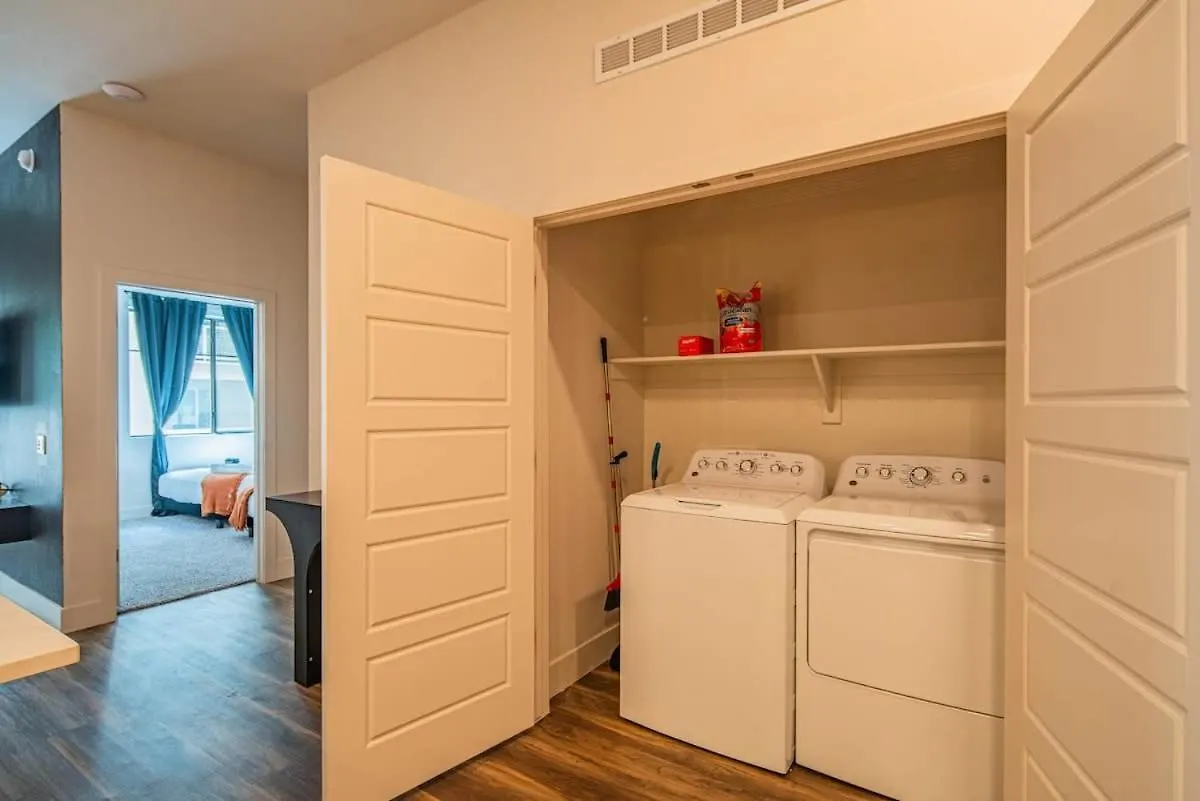 Luxe 1Br Kierland Commons, Tpc Golf, Pool, Gym, W-D Apartman Scottsdale